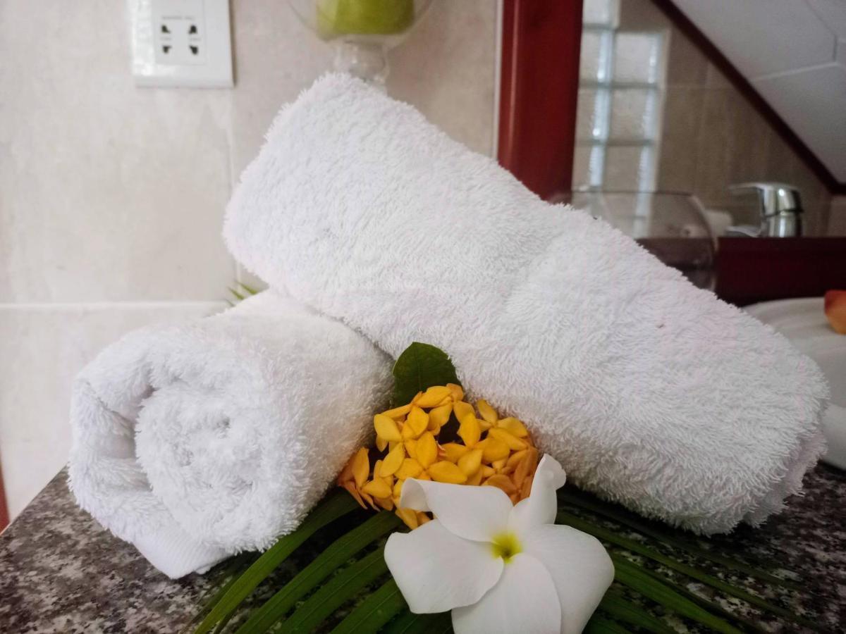 Badamier Self-Catering Daire La Digue Dış mekan fotoğraf