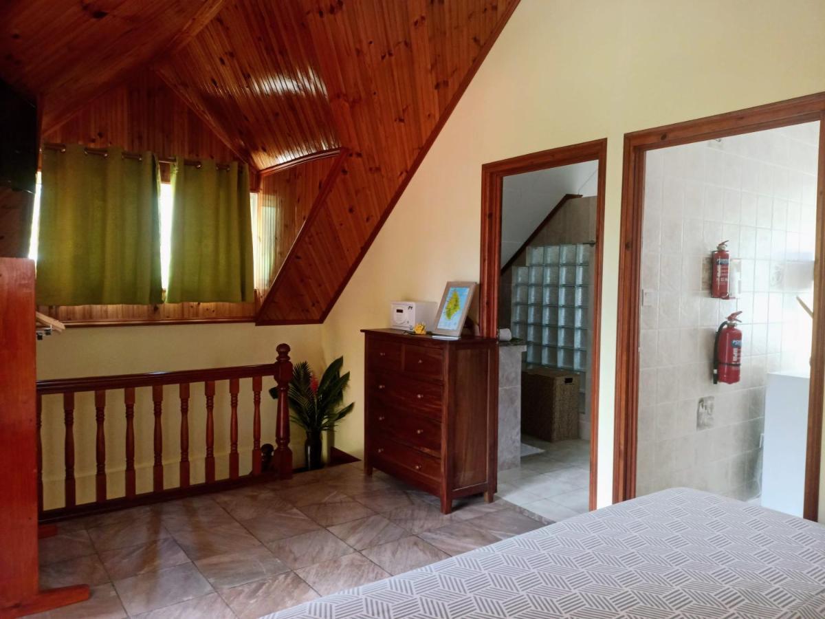 Badamier Self-Catering Daire La Digue Dış mekan fotoğraf