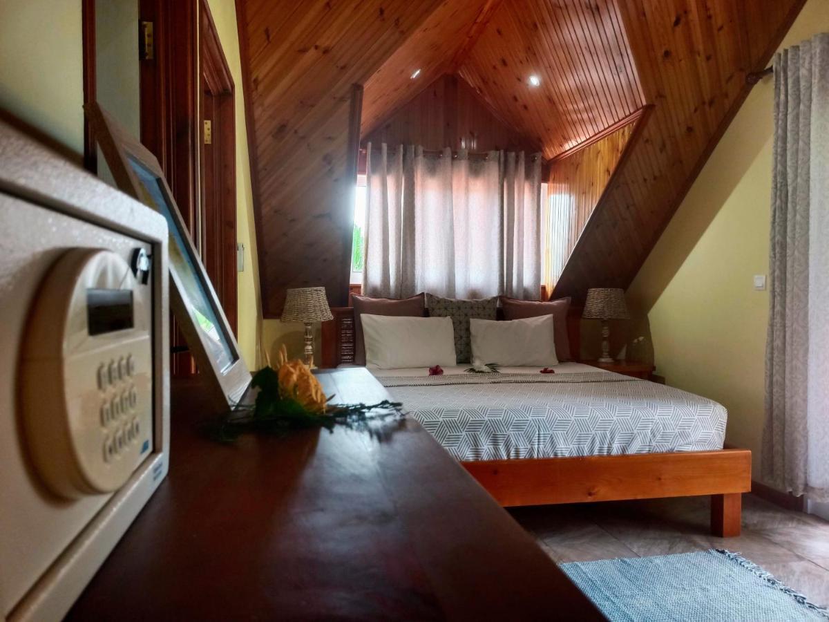 Badamier Self-Catering Daire La Digue Dış mekan fotoğraf