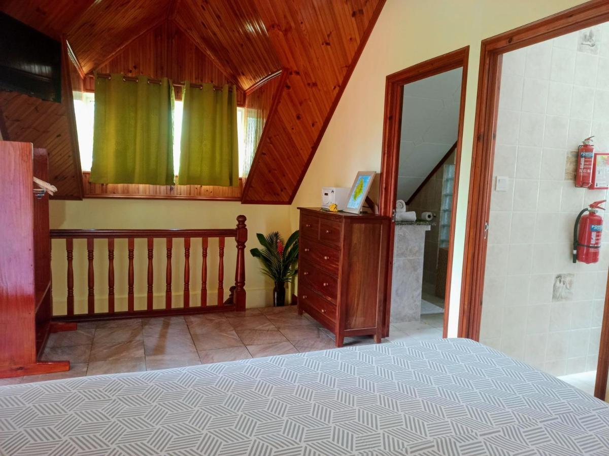 Badamier Self-Catering Daire La Digue Dış mekan fotoğraf