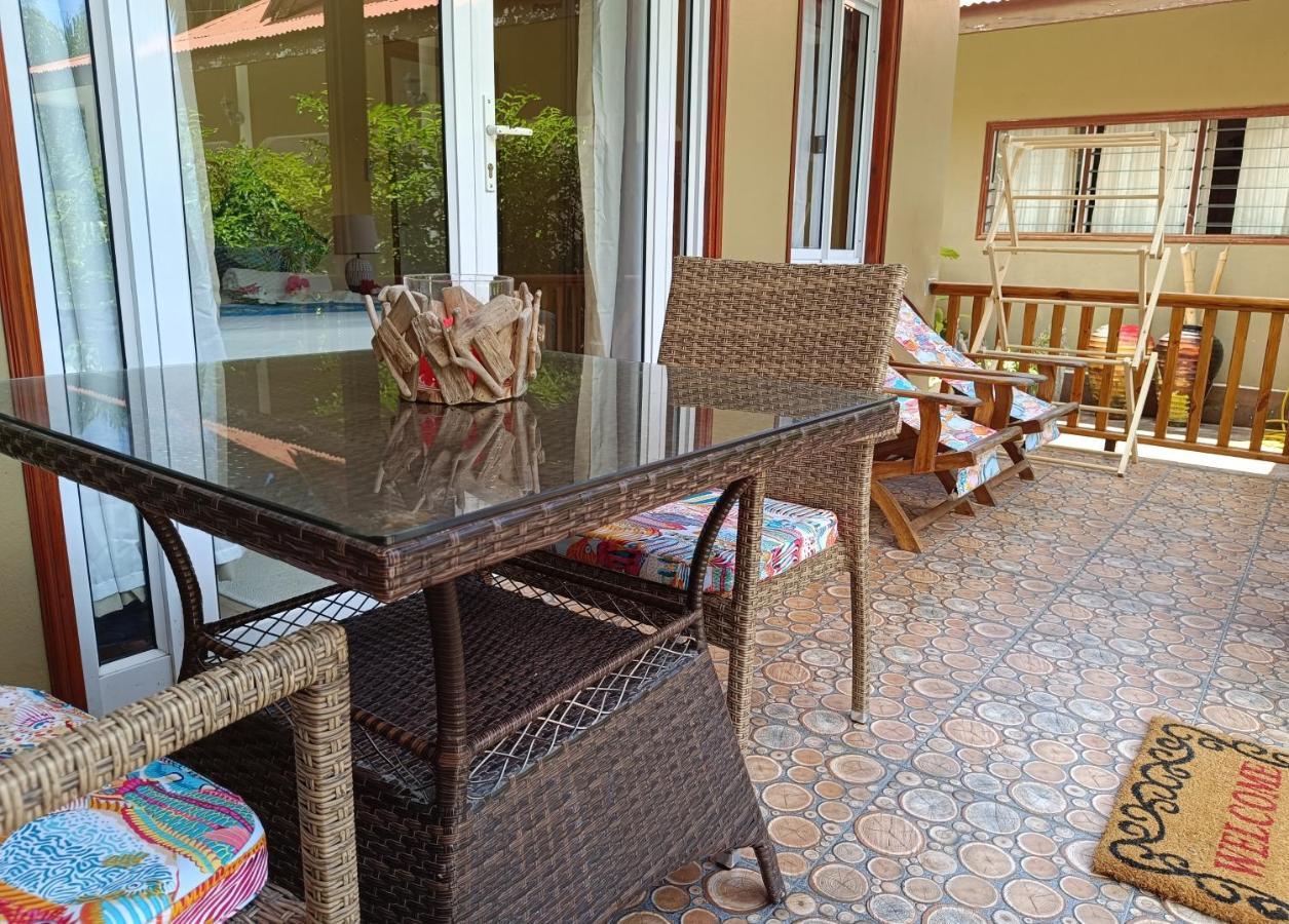 Badamier Self-Catering Daire La Digue Dış mekan fotoğraf