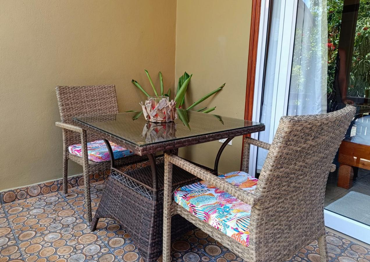 Badamier Self-Catering Daire La Digue Dış mekan fotoğraf